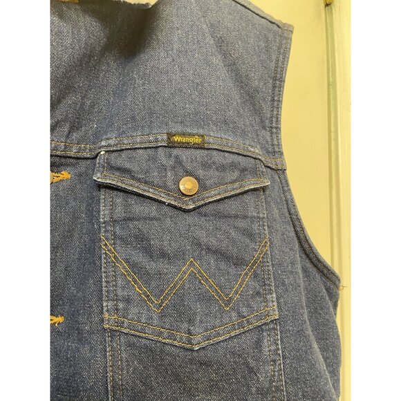 New WRANGLER Cowboy Utility Blue Sherpa Lined Denim Western Vest Men's Size XL - Picture 8 of 15